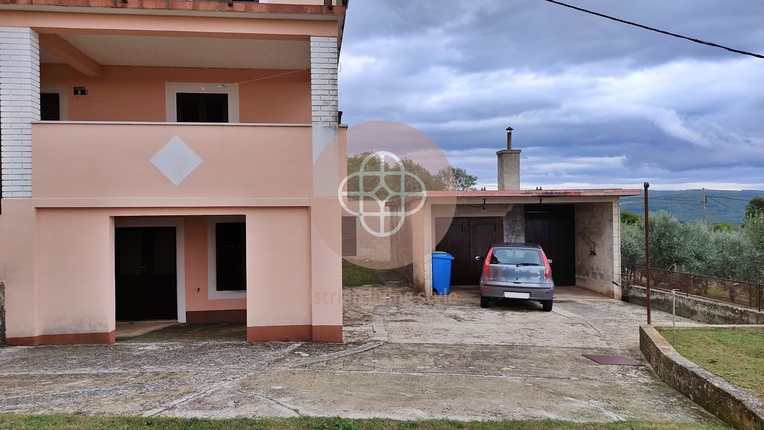 Photo of House in a row with a unique view of the sea!