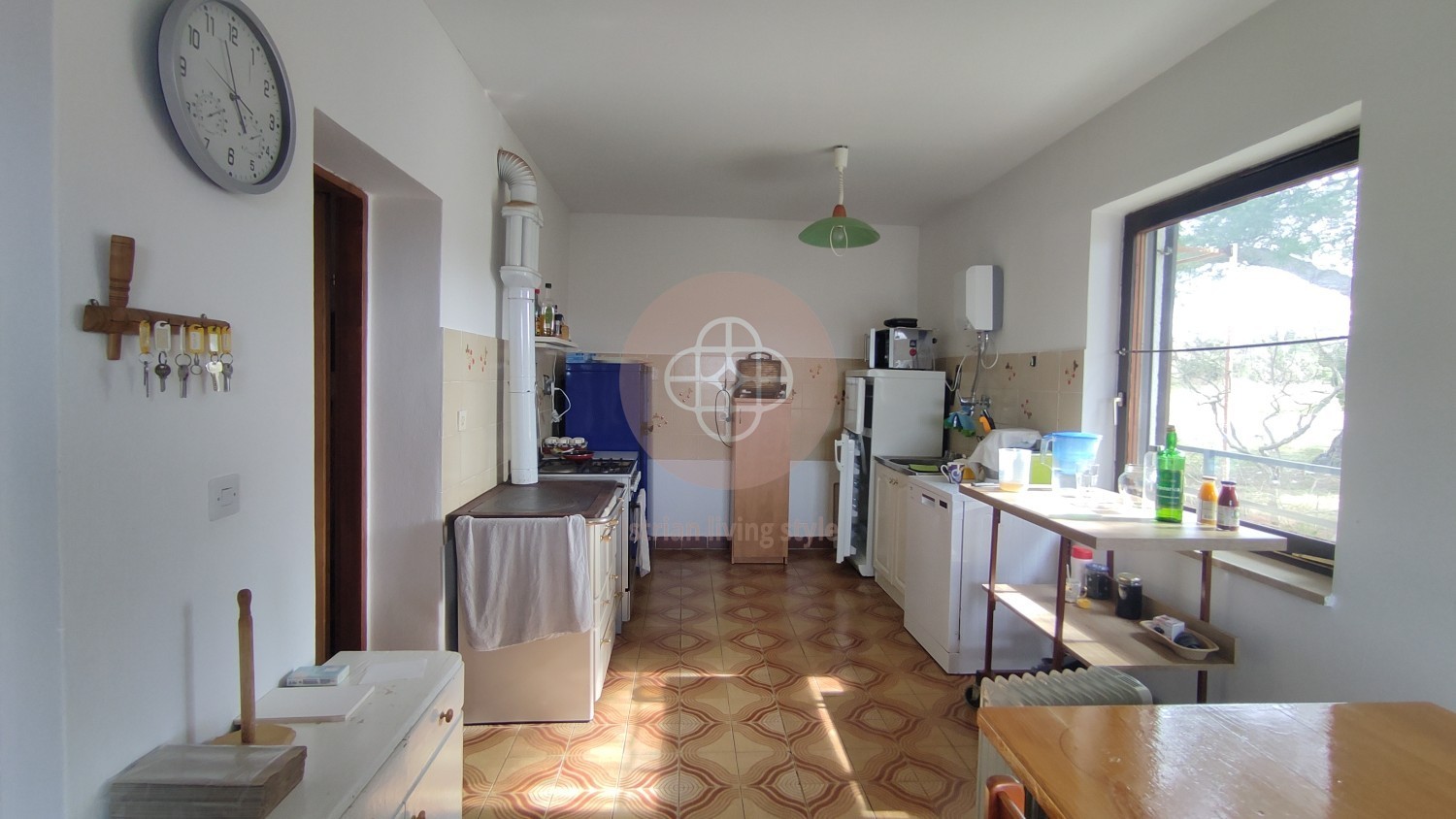 Photo of Semi-detached house with sea view # 2 apartments + basement # Istria