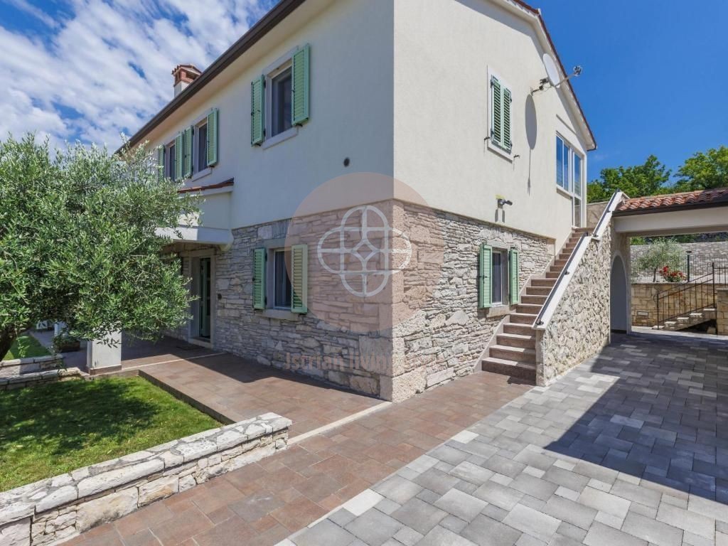 Photo of Two villas with swimming pools in idyllic surroundings