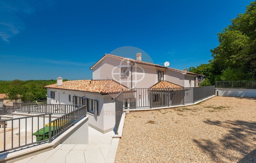 Photo of Modern, Istrian vacation home in TOP location at the gates of Labin