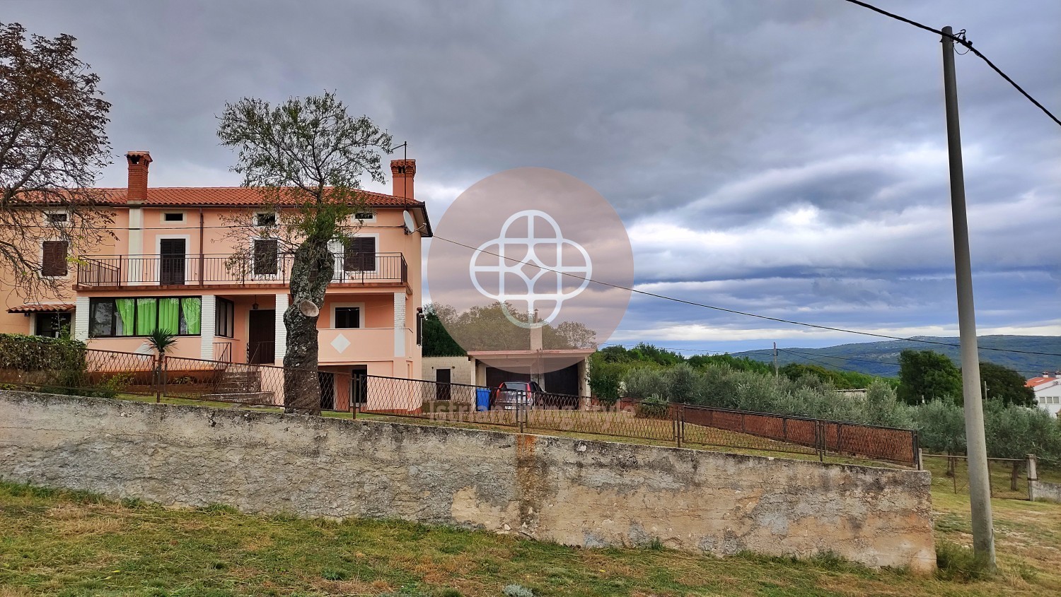 Photo of House in a row with a unique view of the sea!