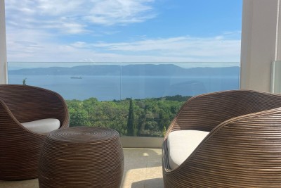 *TOP* Appartamenti chic con vista sul mare e piscina vicino a Labin