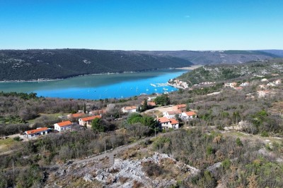 Ein wunderschönes Baugrundstück, nur wenige Minuten vom Strand entfernt # Labin Umgebung